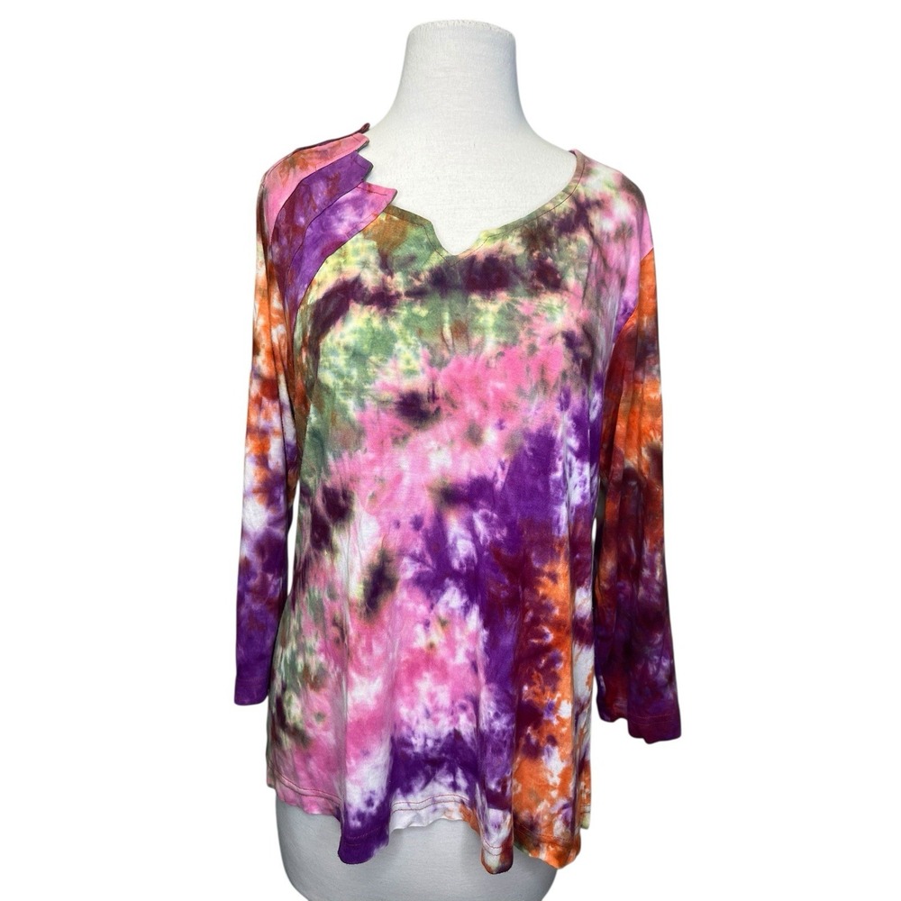 Parsley & Sage Tie Dye Top Large Pink Purple Green Geometric Neckline Boho